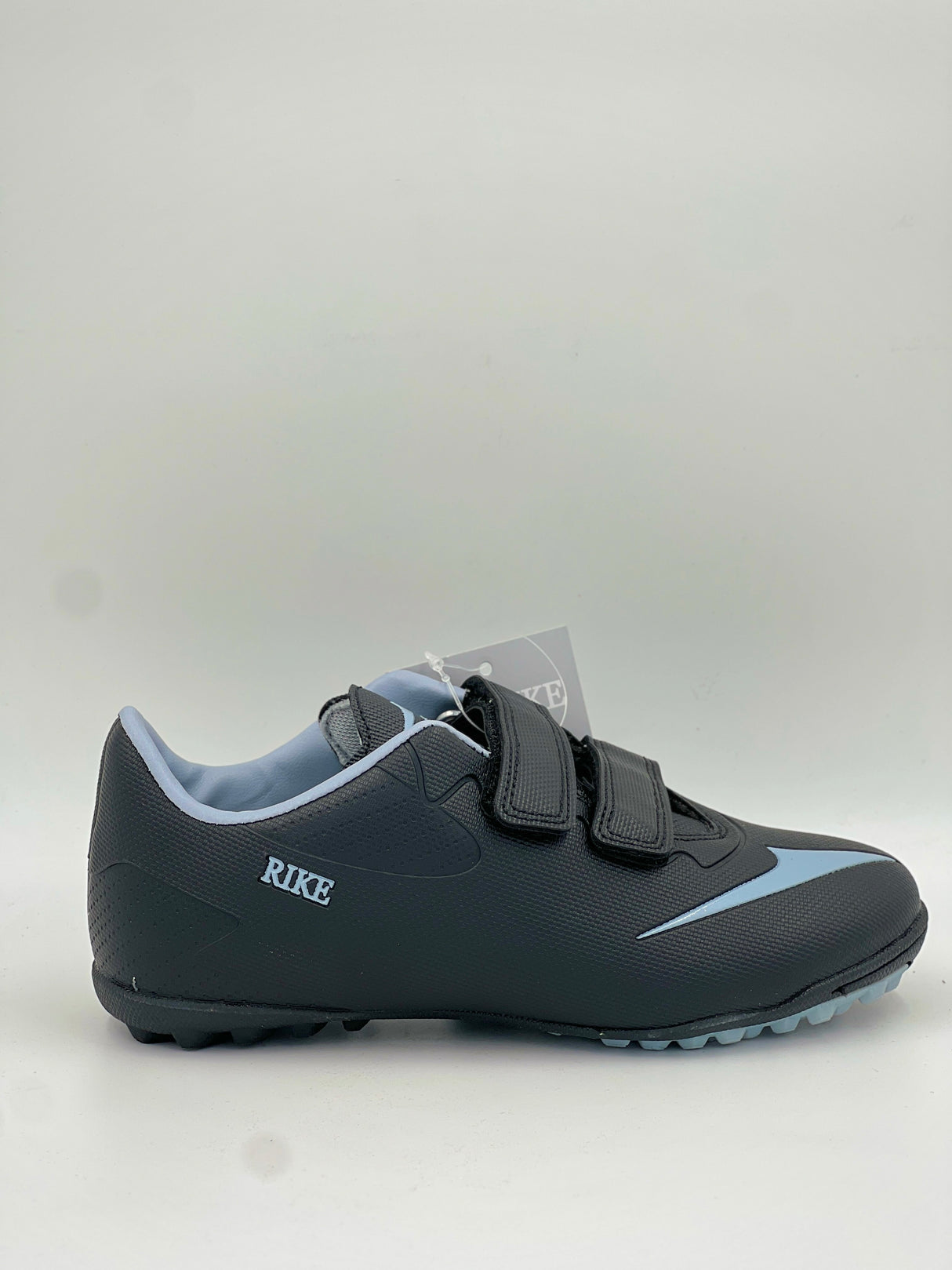 Rike black hook-and-loop sports shoes multi-surface athletic gear