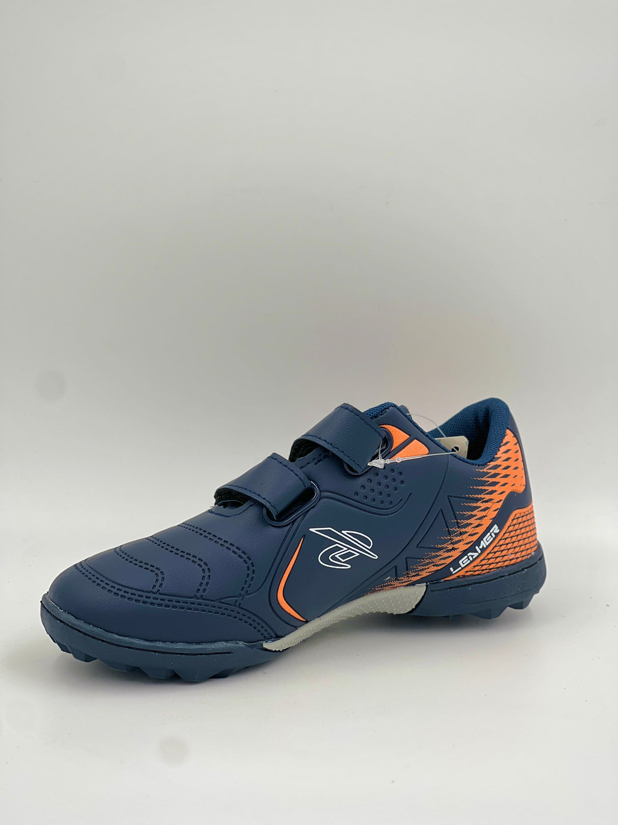 Durable Lenmer Velcro athletic footwear for training