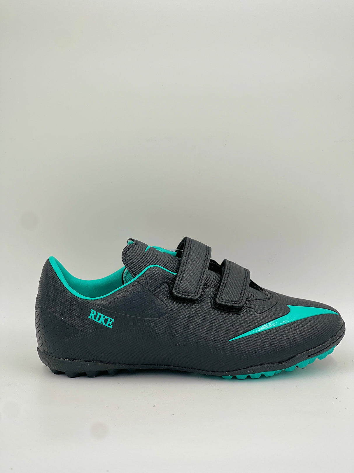 Rike Striker Turf/Indoor Football Shoes - Black/Teal)
